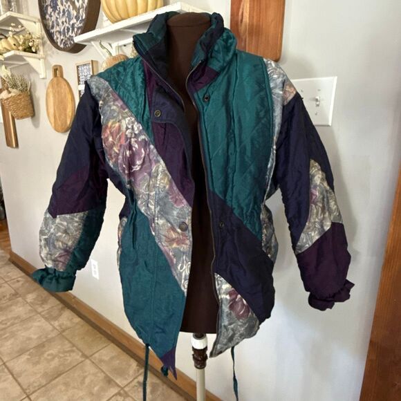 Vintage innovations by Izzy 1990s women’s puffer coat size small iridescent flor - Picture 1 of 11